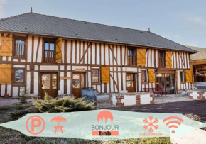 Maison Calme 14 personnes, piscine, jardin et parking